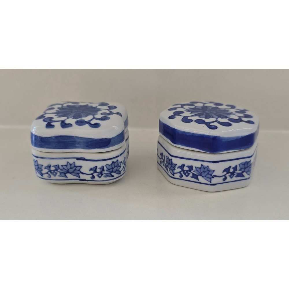Bombay Blue and White Porcelain Trinket Box Set Chinoiserie Floral 2 Piece
